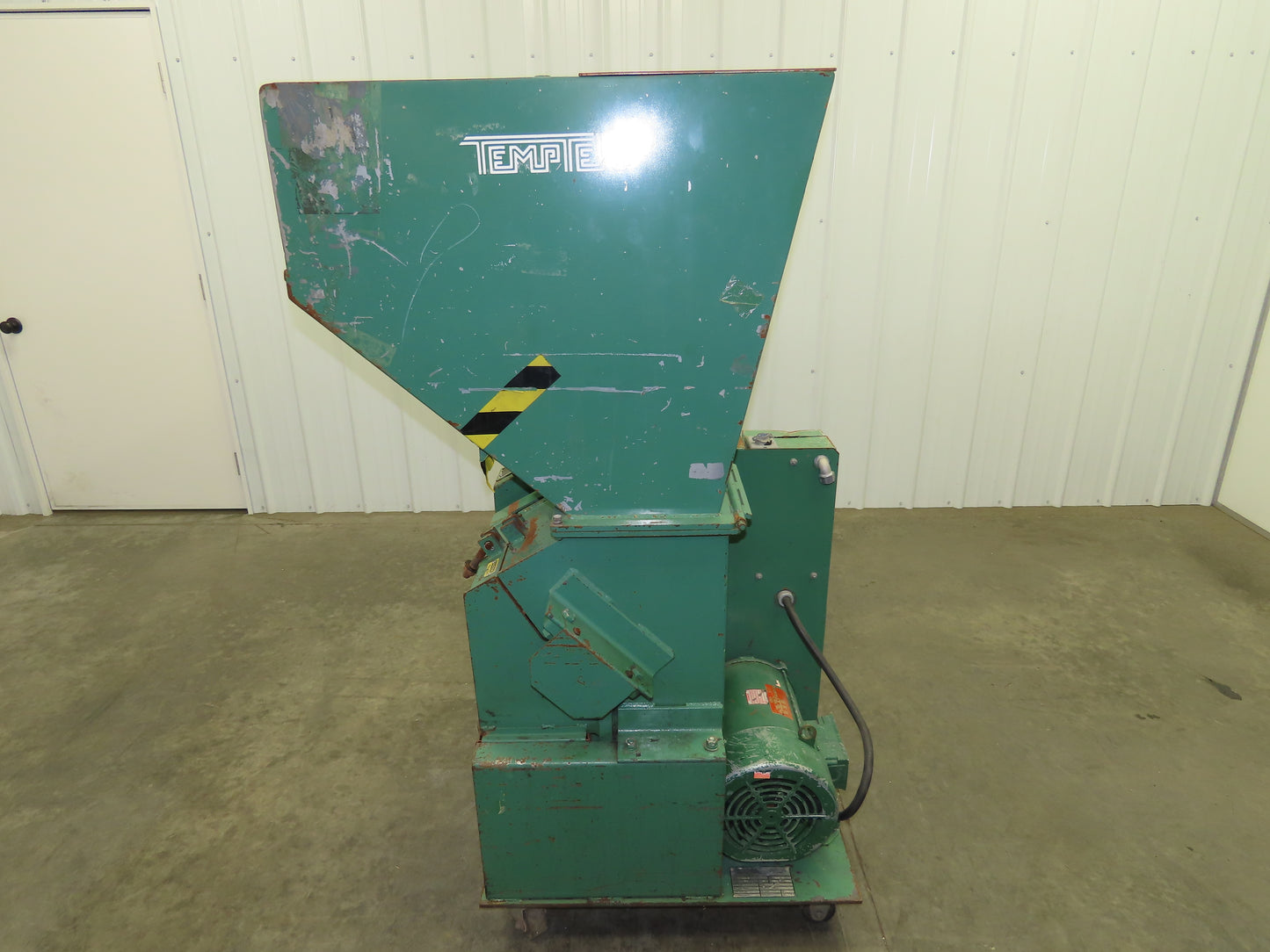 TempTek 1010EM Plastic Granulator Shredder Chipper 7.5HP 230/460V Motor 7.5mm