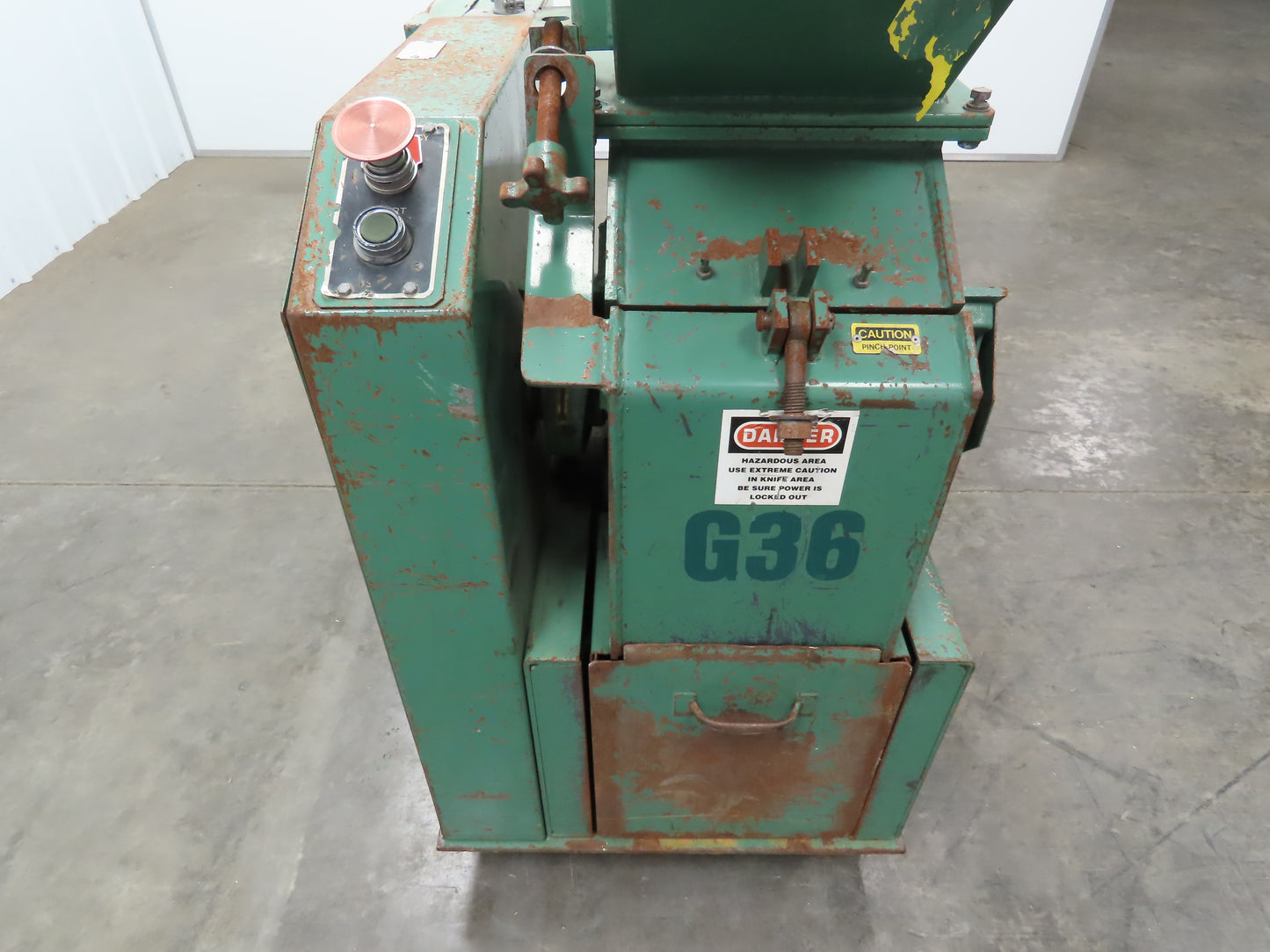 TempTek 1010EM Plastic Granulator Shredder Chipper 7.5HP 230/460V Motor 7.5mm