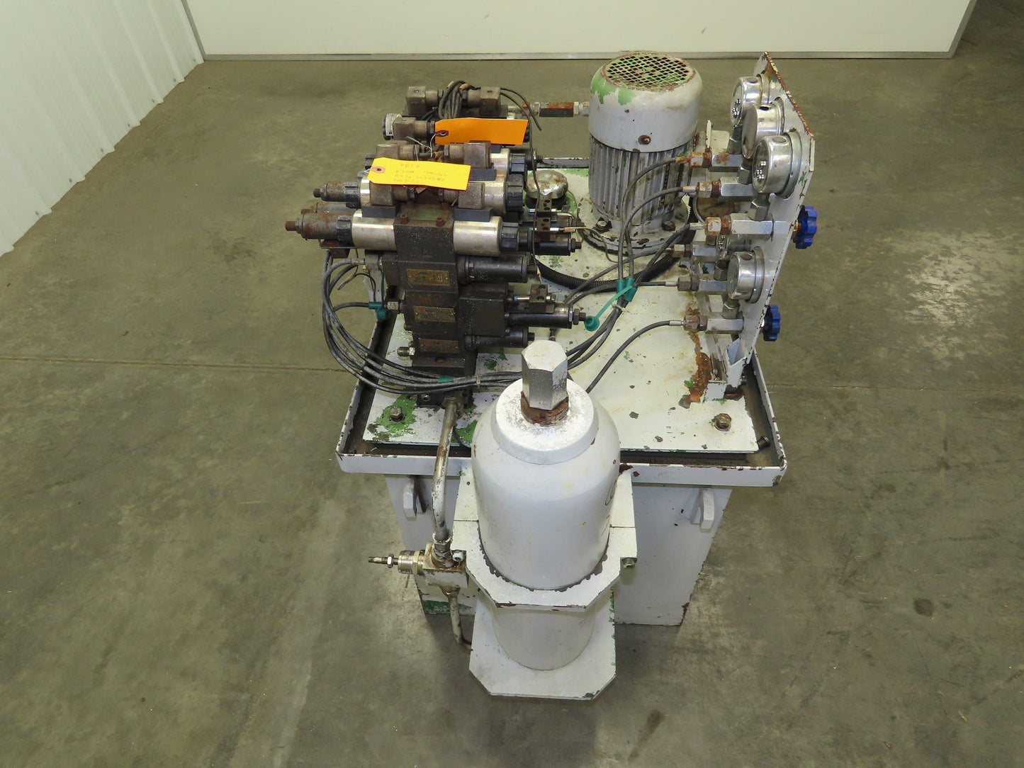 Hydraulic Unit 6.3MPA 1500 R/Min 1.1kw 380V 30 Gallon Tank J-FA6D Solenoid Valve