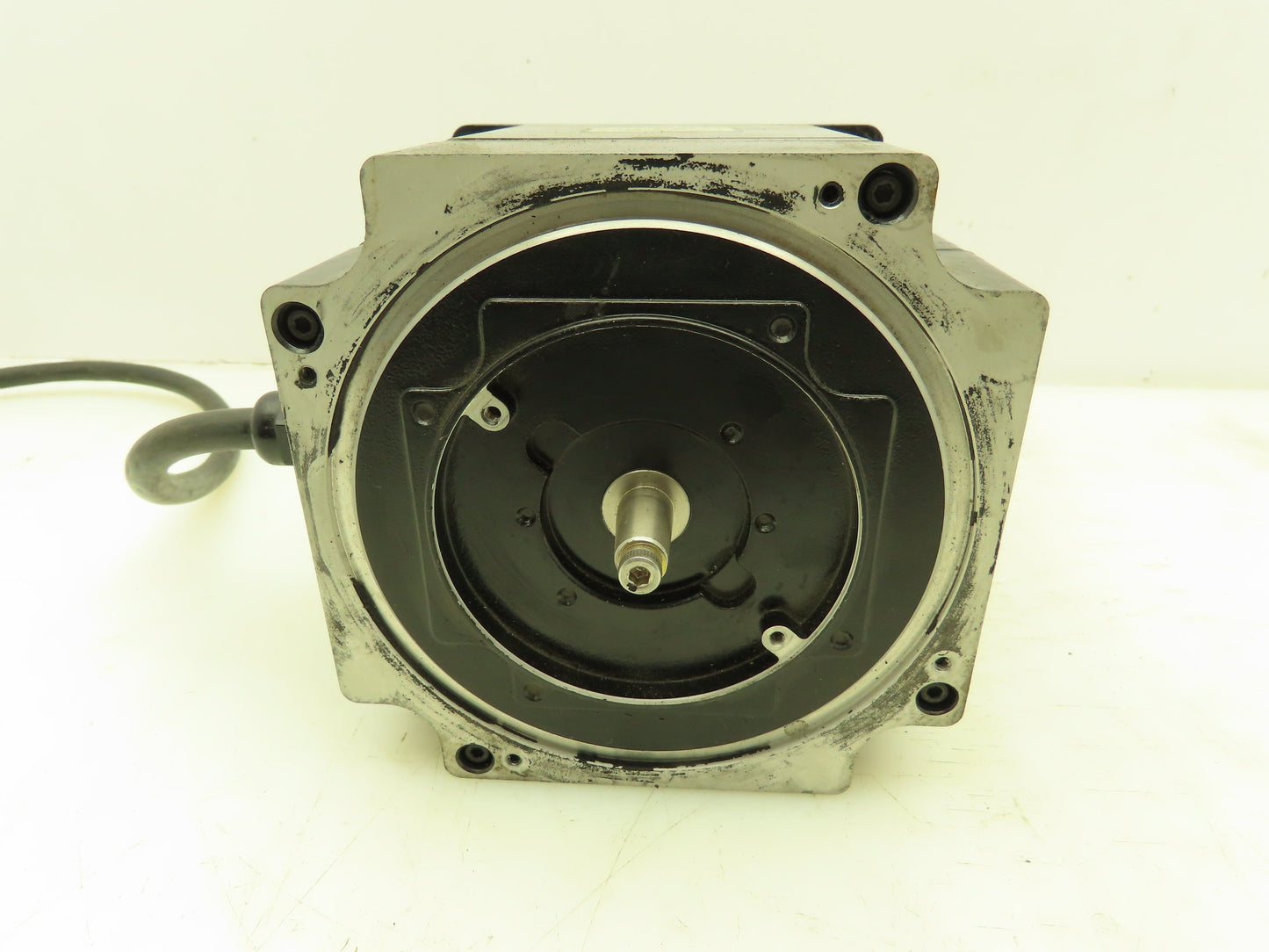 Yaskawa SGMP-15AWYR12 AC Servo Motor 1500W 200V 3000 RPM Ogura Clutch 90V