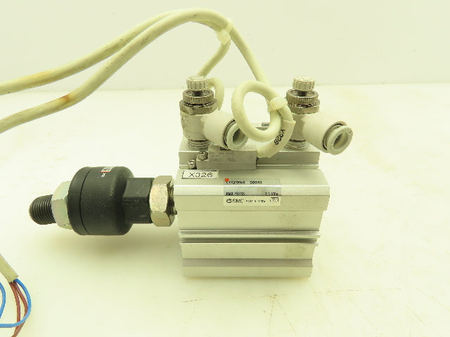 SMC CDQ2B50-30DM Compact Air Cylinder 50mm Bore 30mm Stroke