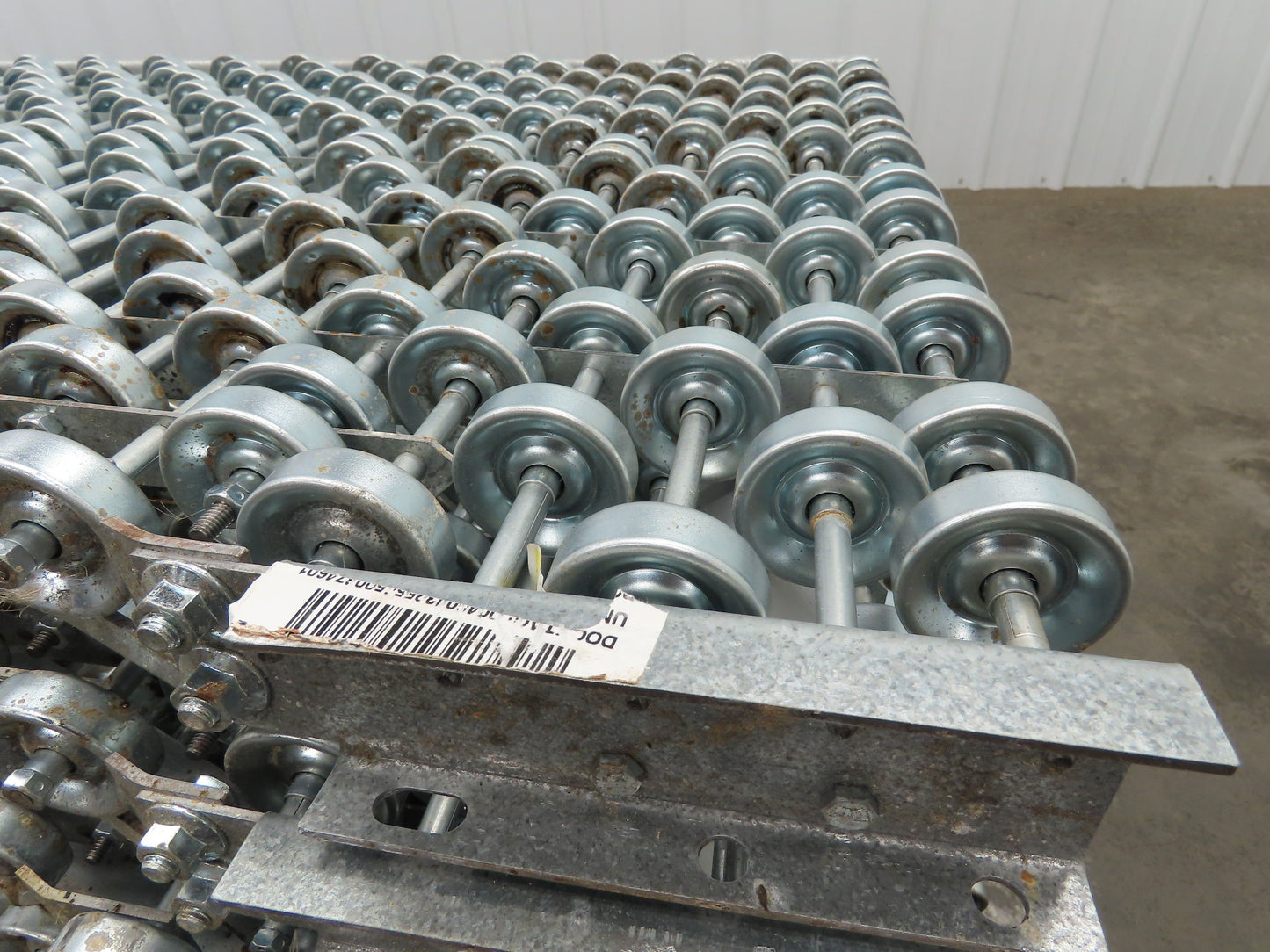30"x 20° Butt Spur Galvanized Steel Skate Wheel Gravity Conveyor LH Diverter 10