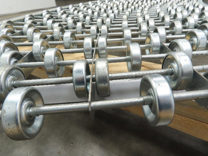 30"W x 70° Curve Galvanized Steel Skate Wheel Gravity Roller Conveyor
