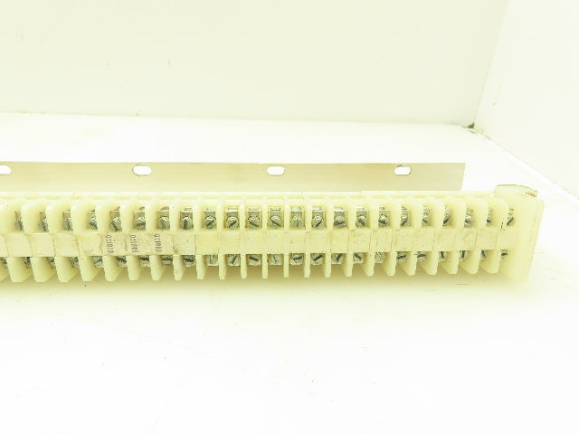 Allen Bradley 1492-F DIN Rail Mount Terminal Block 300V 22-14 Awg Lot of 90