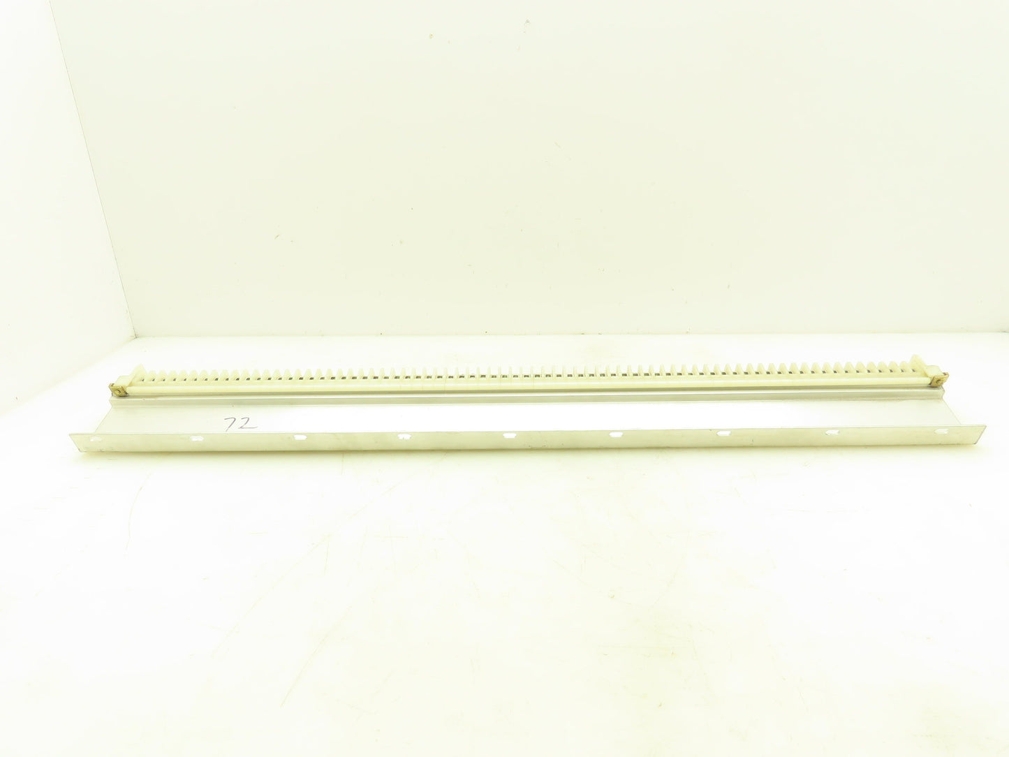 Allen Bradley 1492-F DIN Rail Mount Terminal Block 300V 22-14 Awg Lot of 70