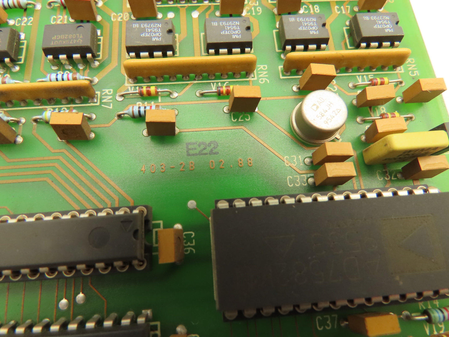 Siemens 221303/02.88 Circuit Board Control Card