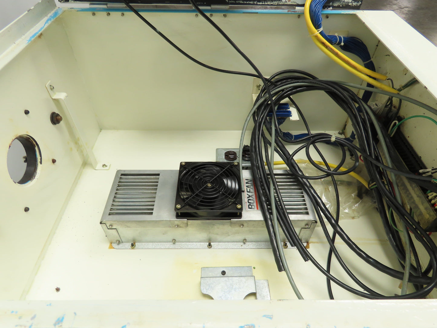 Nematron ICC-5000-PC1 Operator Interface Display Control Panel Enclosure 23x27"