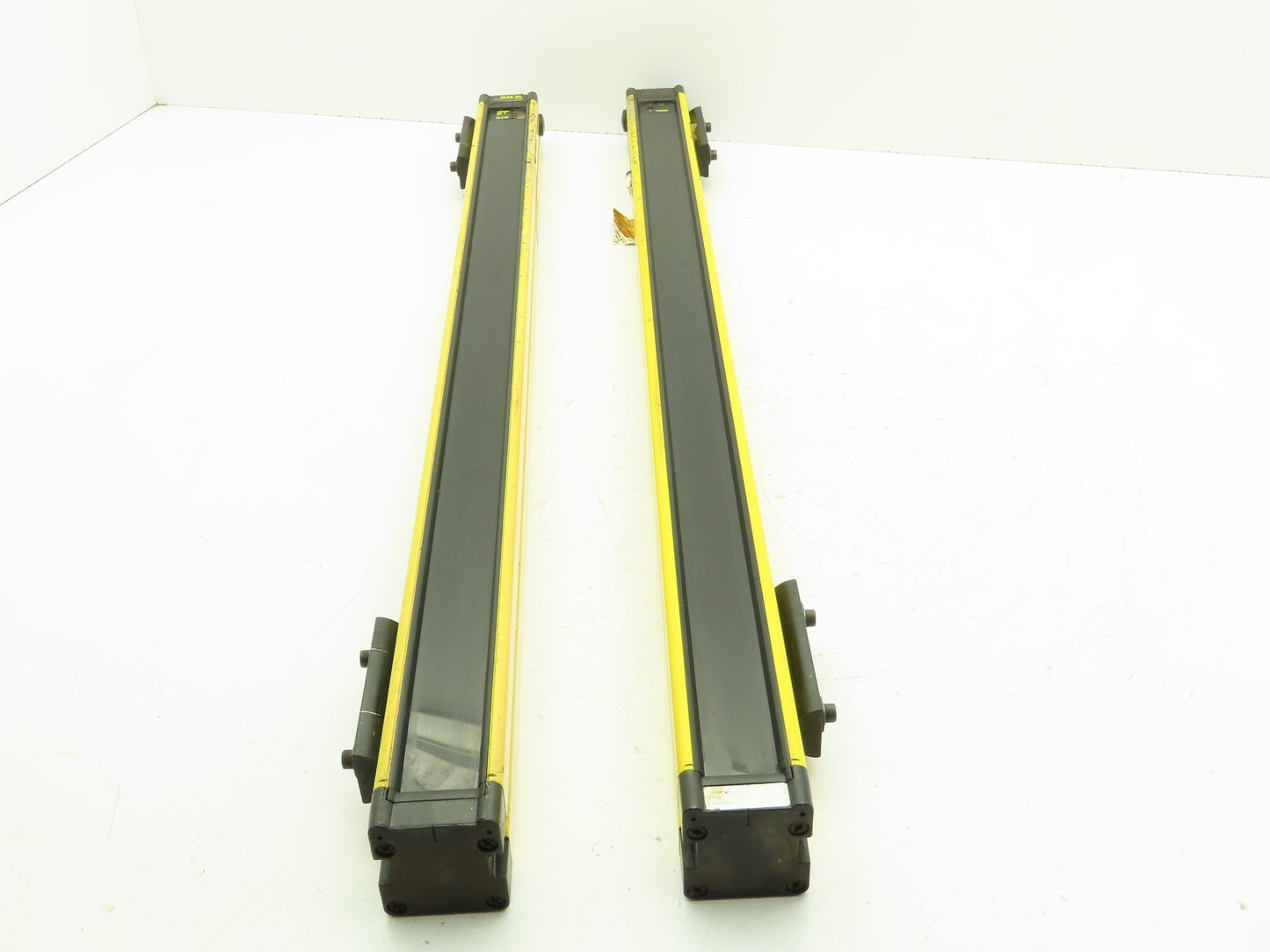 Sick 14-FGS Safety Light Curtain Sensors Transmitter + Receiver 6M x 750mm