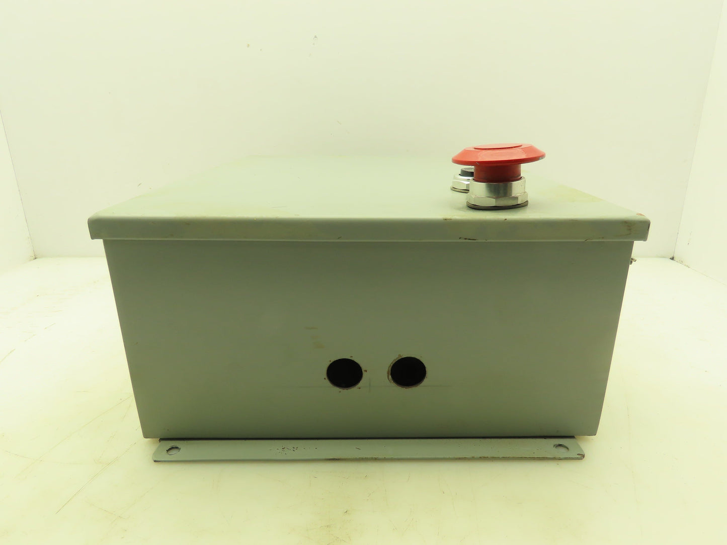 Wiegmann Hubbell A1412CH Electrical Enclosure 14x12x6" Hinged Cover Back Panel