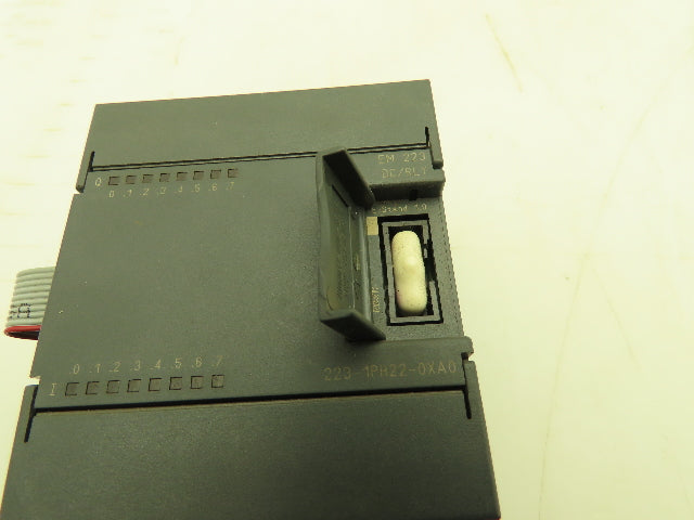 Siemens 6ES7 223-1PH22-0XA0 PLC Input Output Relay Module EM 223