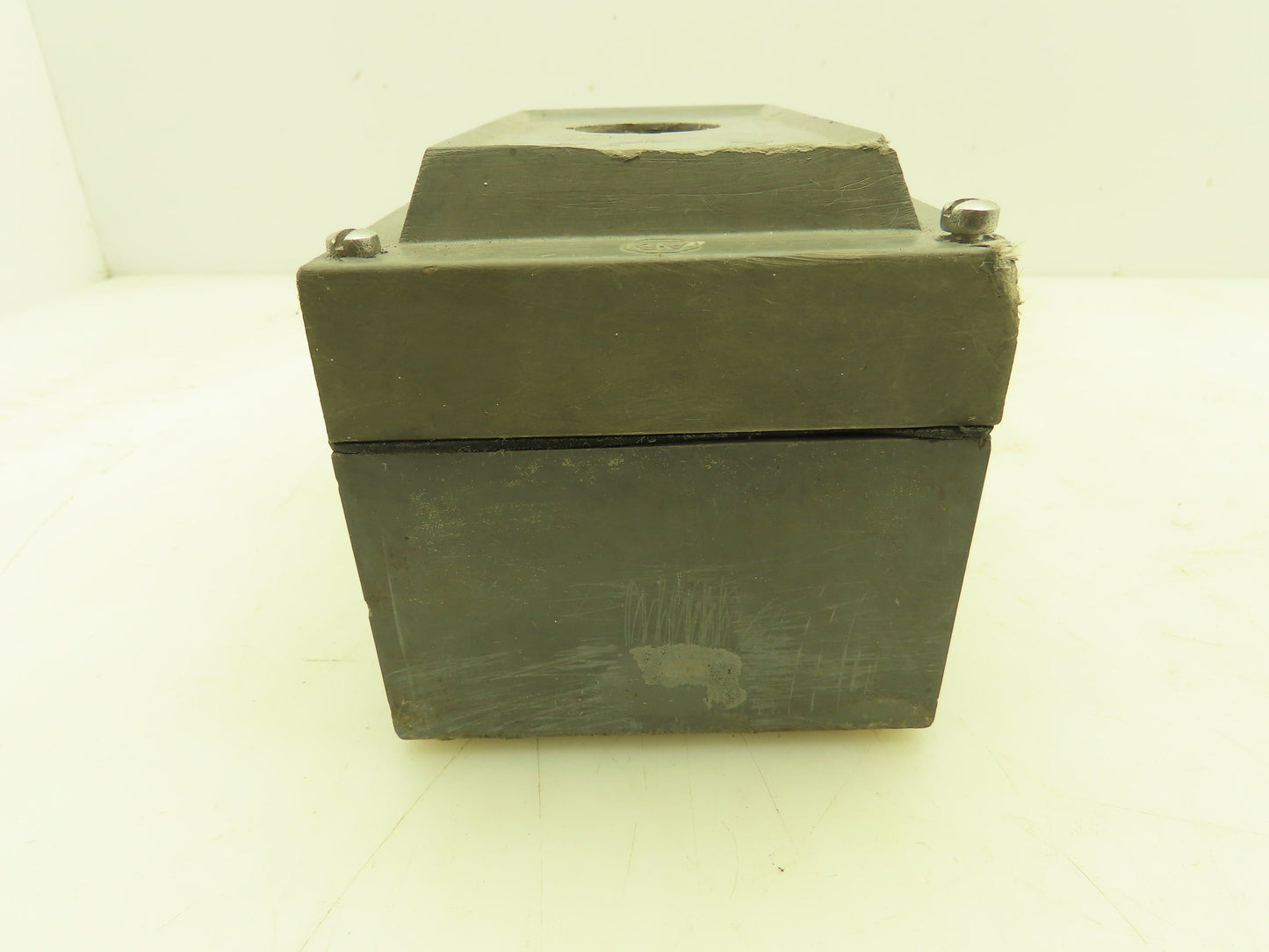 Allen Bradley 800H-R2HC4R Push Button Enclosure NEMA 4x Rosite Lot of 2