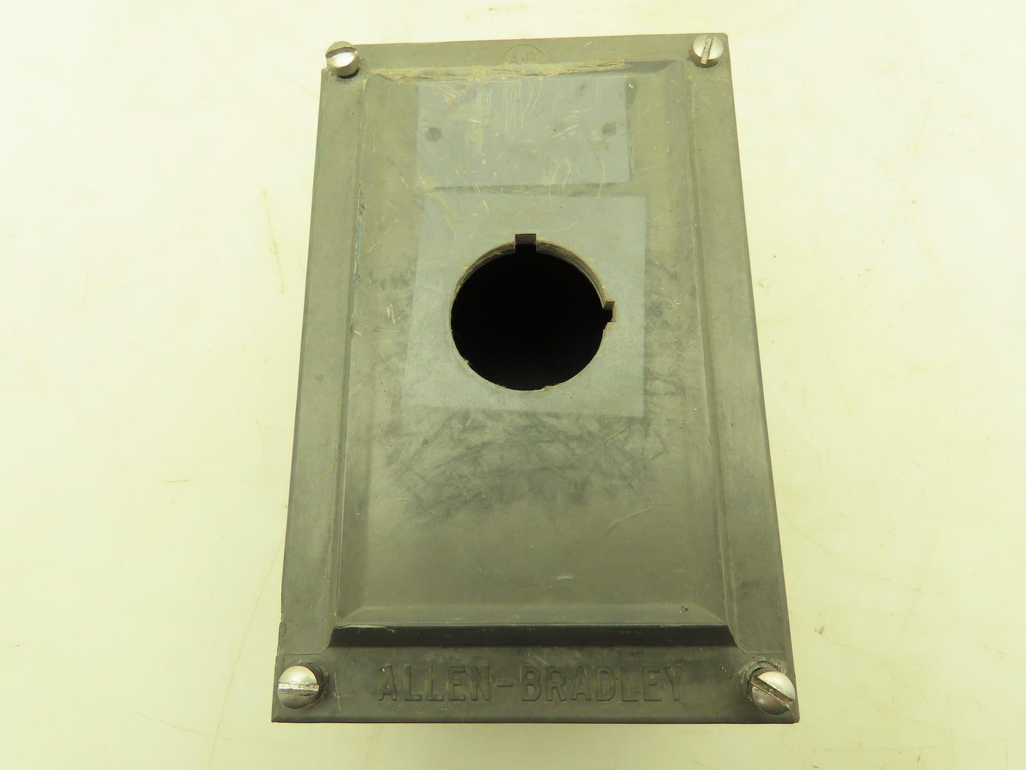 Allen Bradley 800H-R2HC4R Push Button Enclosure NEMA 4x Rosite Lot of 2