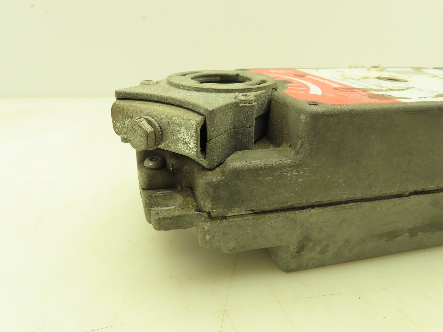 Honeywell MS4120A1001 Direct Coupled Actuator Spring Return 175 lb-in 90 Degree