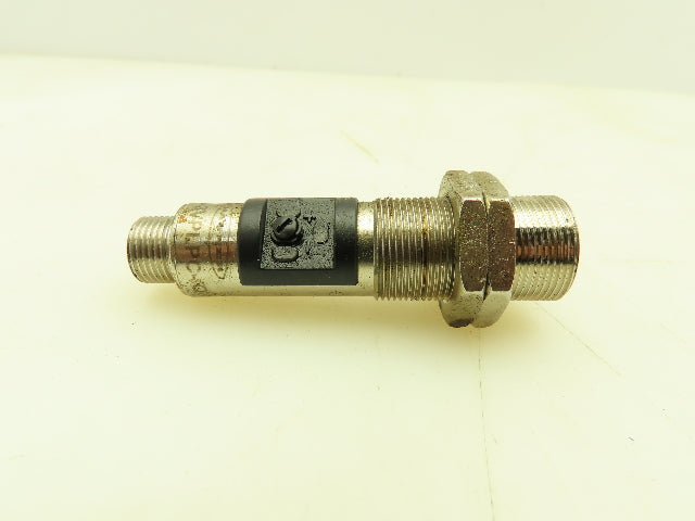 Banner M18-3VPLPC-Q8 Proximity Sensor Retroreflective Polarized