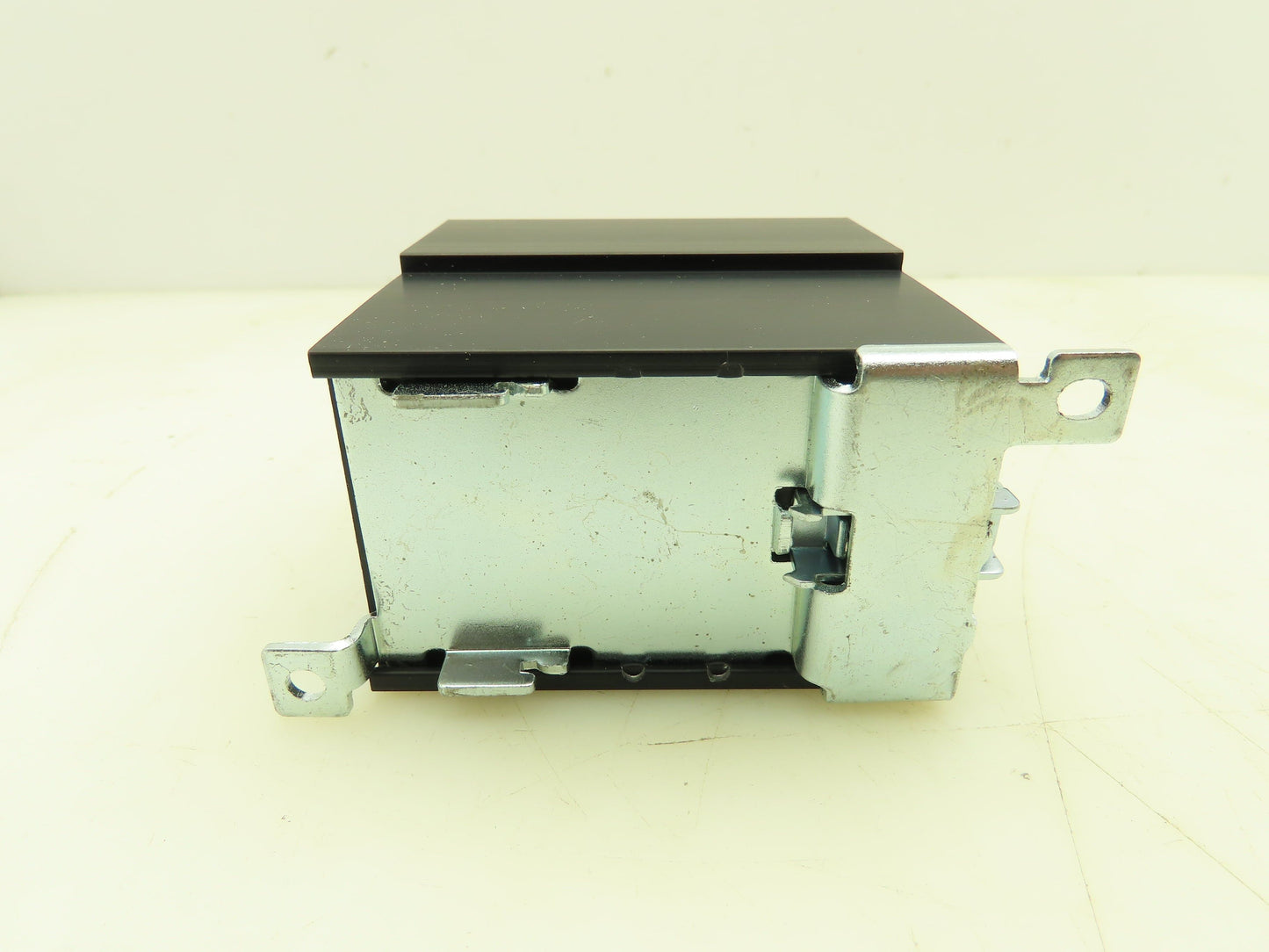 Wyes WYG1C10Z4 SSR Solid State Relay Heat Sink 240V 10A