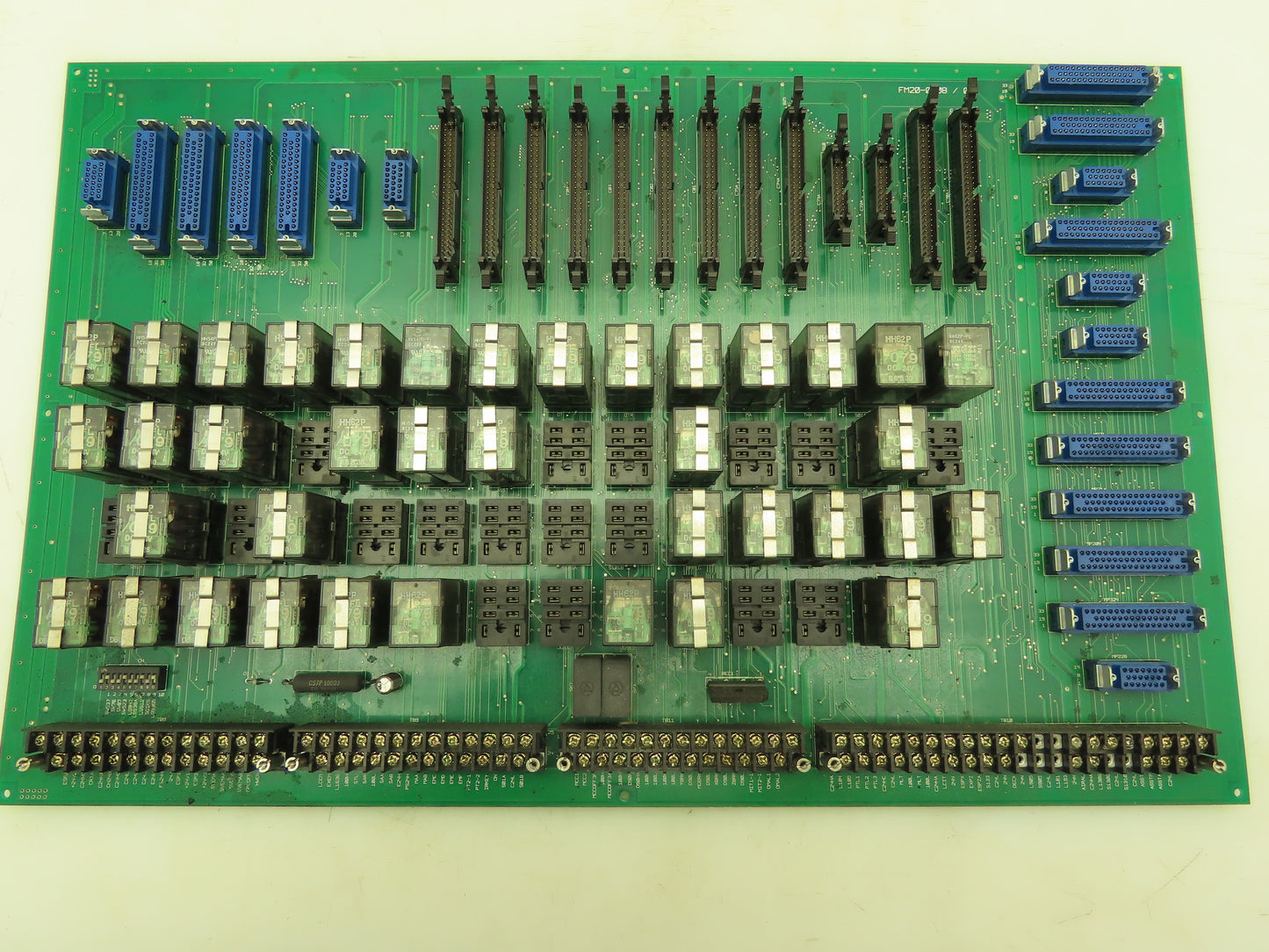 Fanuc FM20-0008/01 Control Circuit Board Relay Panel PLC Servo Interface Module