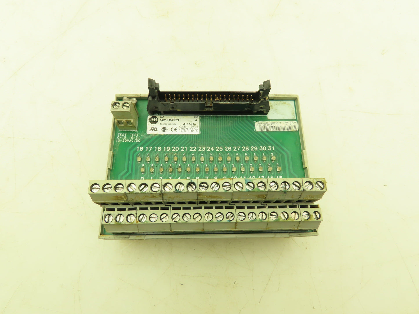 Allen Bradley 1492-IFM40D24 Interface Module 32 Pin PLC Adaptor Lot of 2