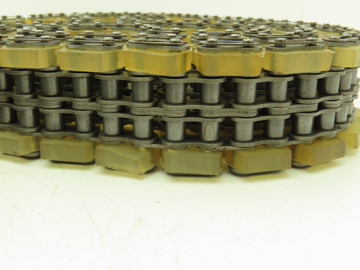 Non-Marking Rubber Top Double Strand Conveying Roller Chain 1/2" Pitch 12'