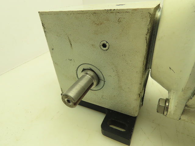 Hub City 0220-76836 Gearmotor Speed Reducer 10:1 Right Angle 172 RPM 1/2Hp 3Ph