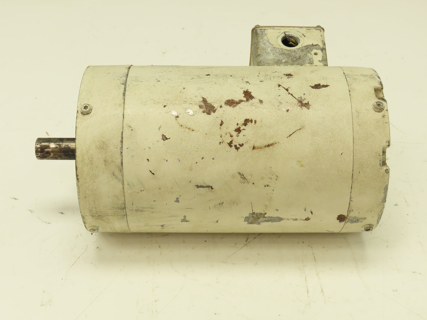 Leeson C145T17VC1E Washguard AC Motor 1.5Hp 1740 RPM 230/460V 3PH J145TC