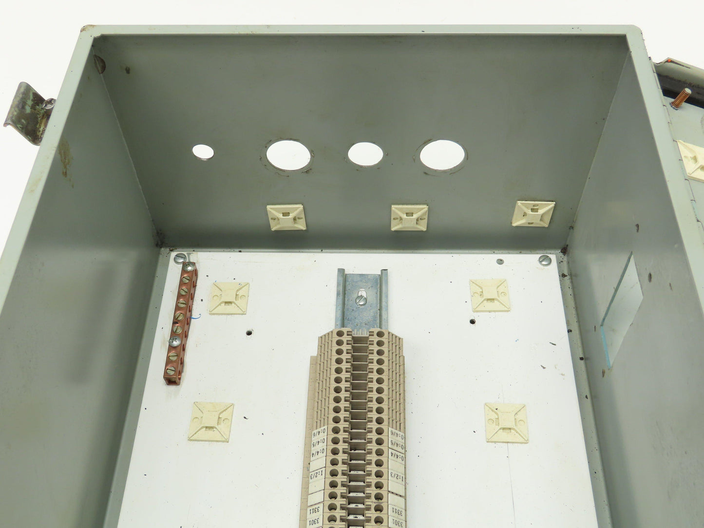 Hoffman A14128CH Electrical Enclosure 14x12x8" Terminal Block 9.5x5.5" Cutout