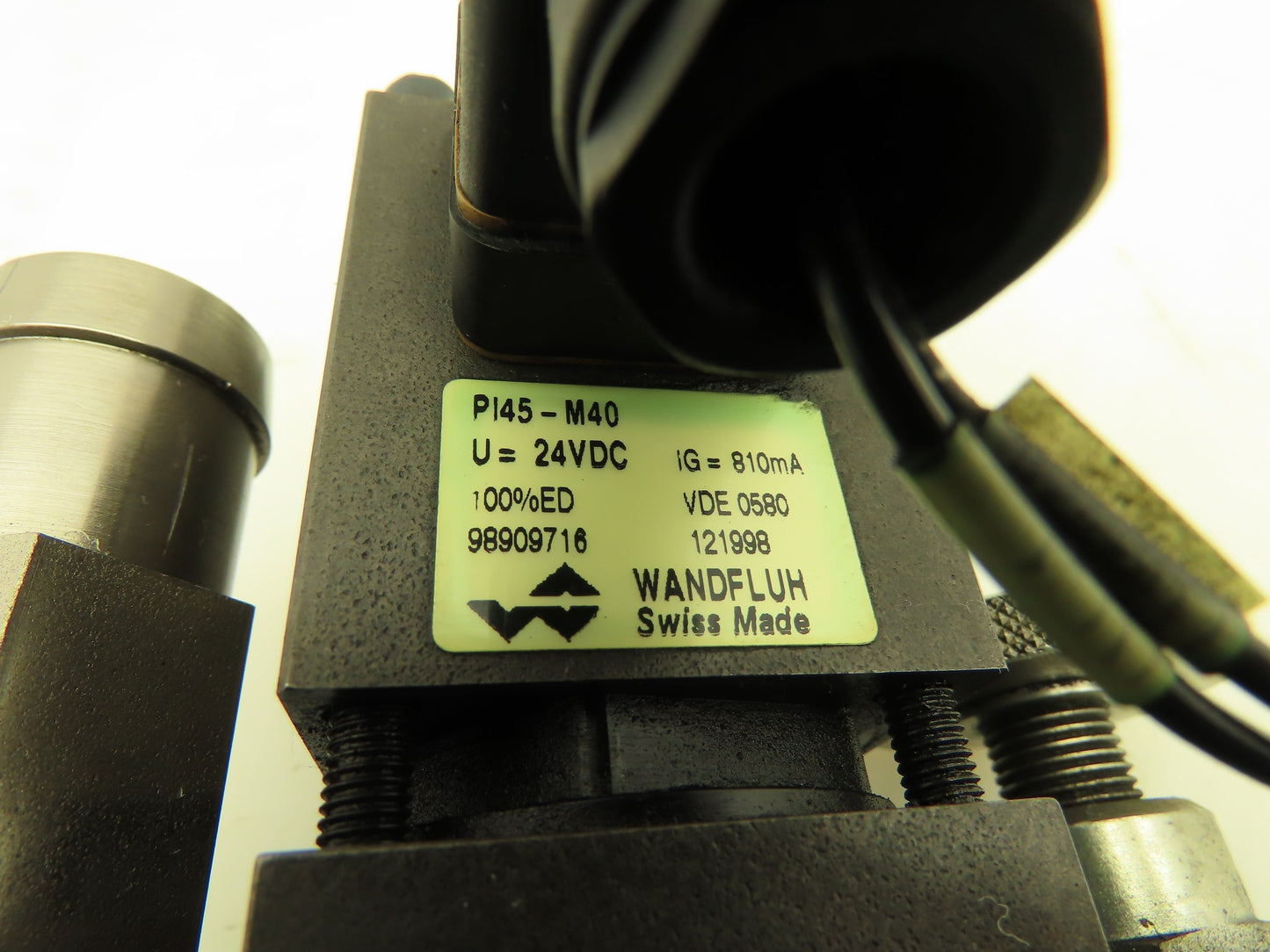Wandfluh PI45-M40 Proportional Solenoid 24VDC Valve Manifold  Raymond Forklift