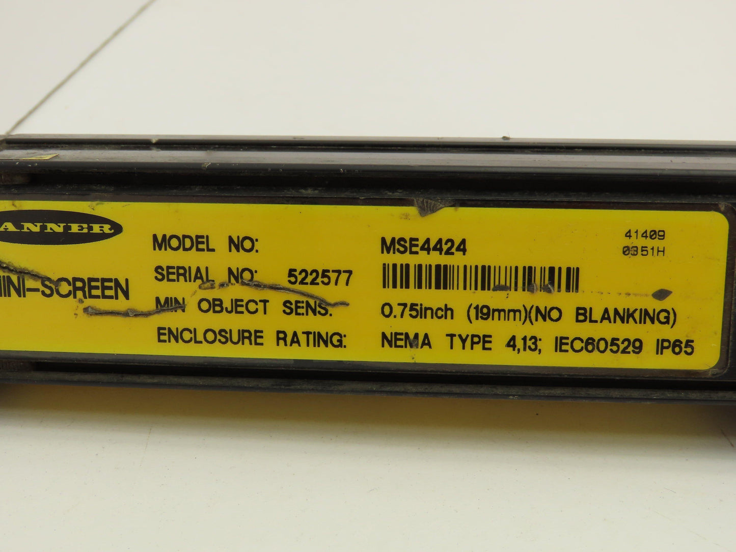 Banner MSE4424 Mini-Screen Safety Light Curtain Emitter