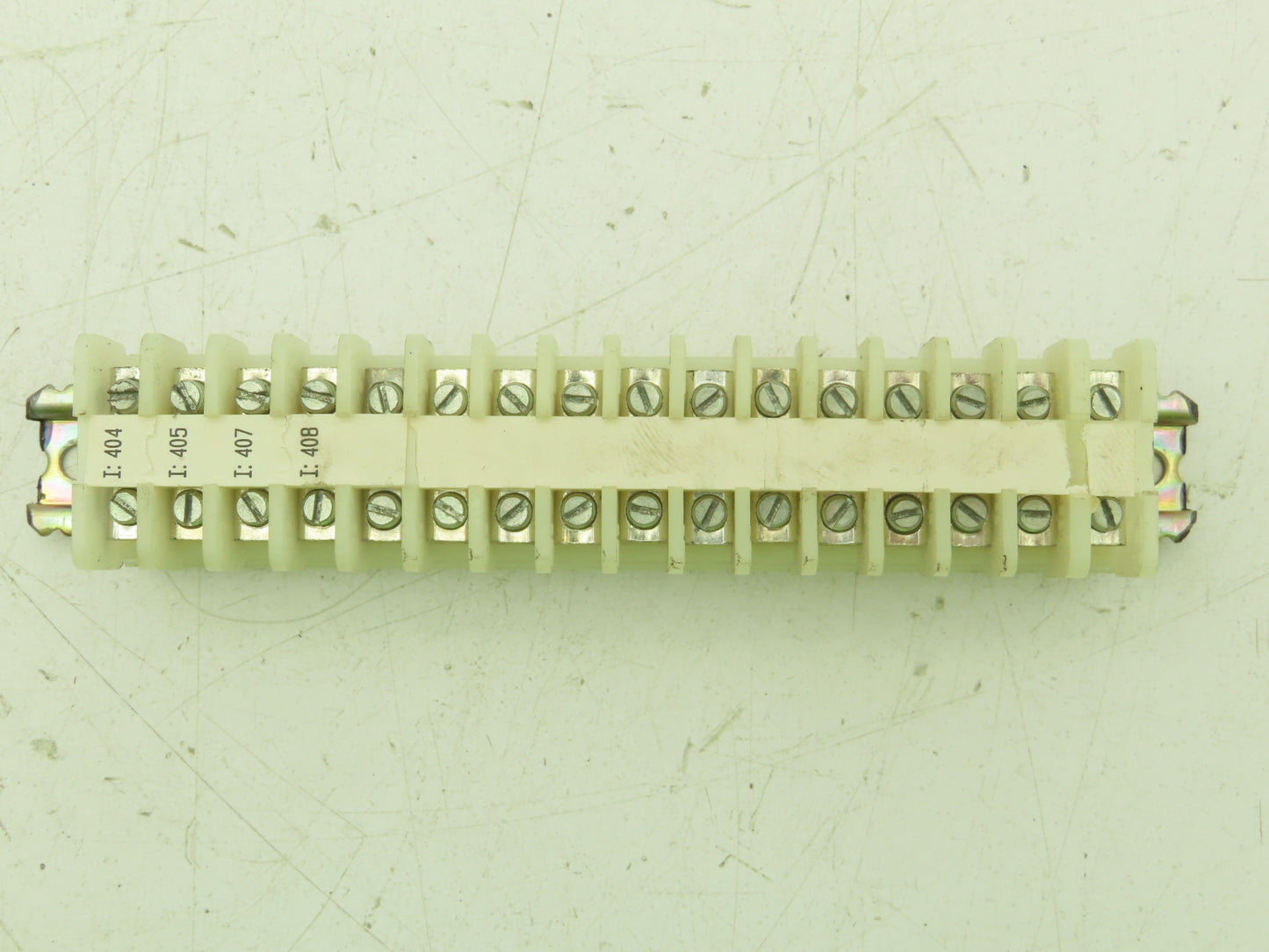 Allen Bradley 1492-F DIN Rail Mount Terminal Block 300V 22-14 Awg Lot of 7000