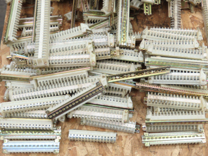 Allen Bradley 1492-F DIN Rail Mount Terminal Block 300V 22-14 Awg Lot of 7000