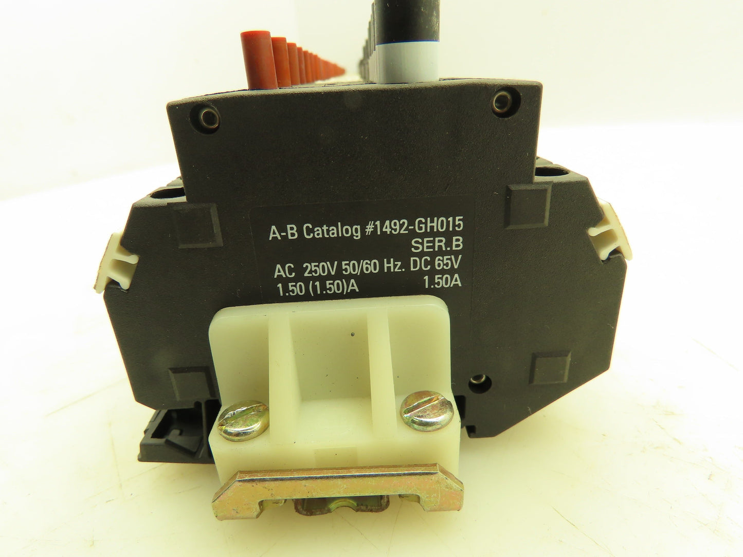 Allen Bradley 1492-GH015 Din Rail 1.5A Circuit Breaker Ser B 250V Lot of 45