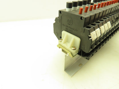 Allen Bradley 1492-GH015 Din Rail 1.5A Circuit Breaker Ser B 250V Lot of 57