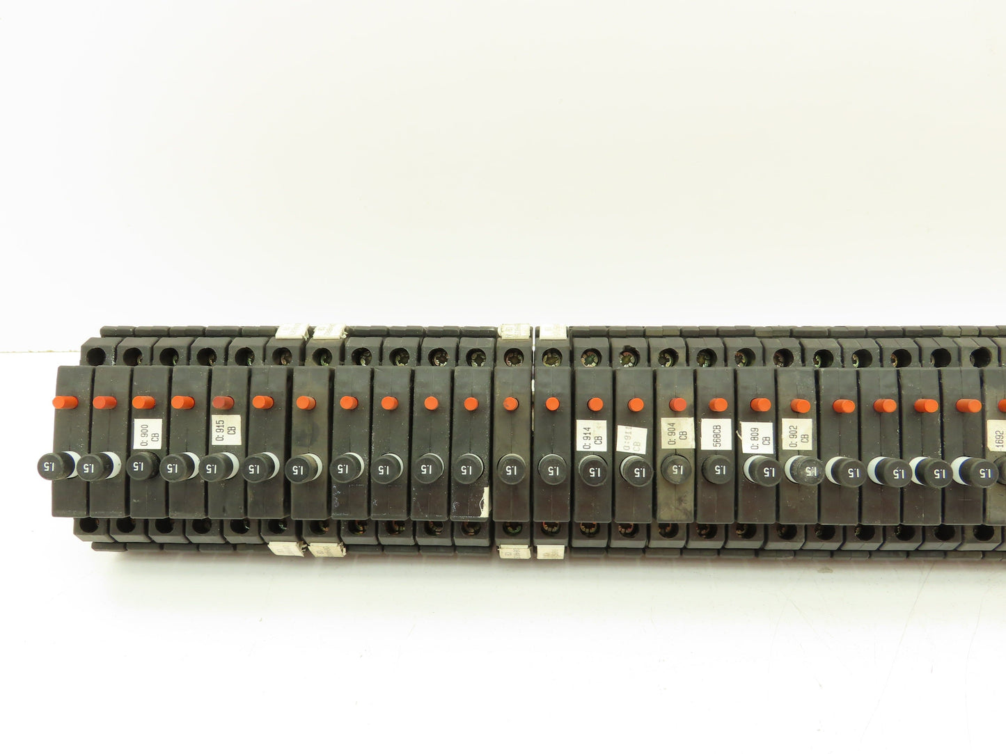 Allen Bradley 1492-GH015 Din Rail 1.5A Circuit Breaker Ser B 250V Lot of 64