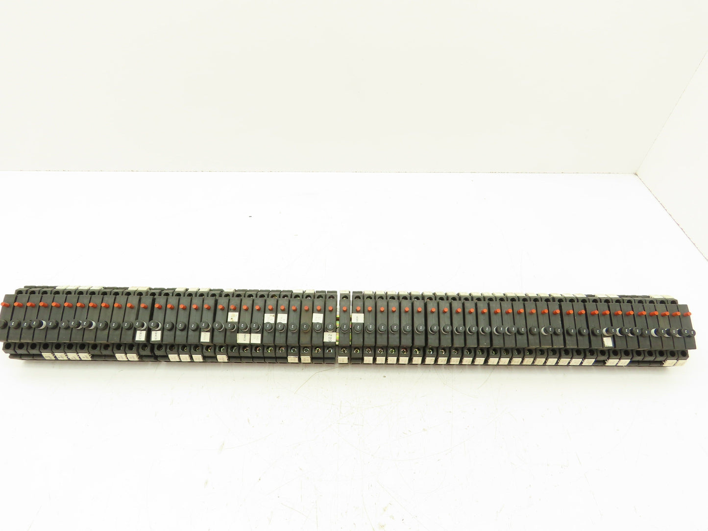 Allen Bradley 1492-GH020 Din Rail 2 Amp Circuit Breaker Ser B 250V Lot of 56