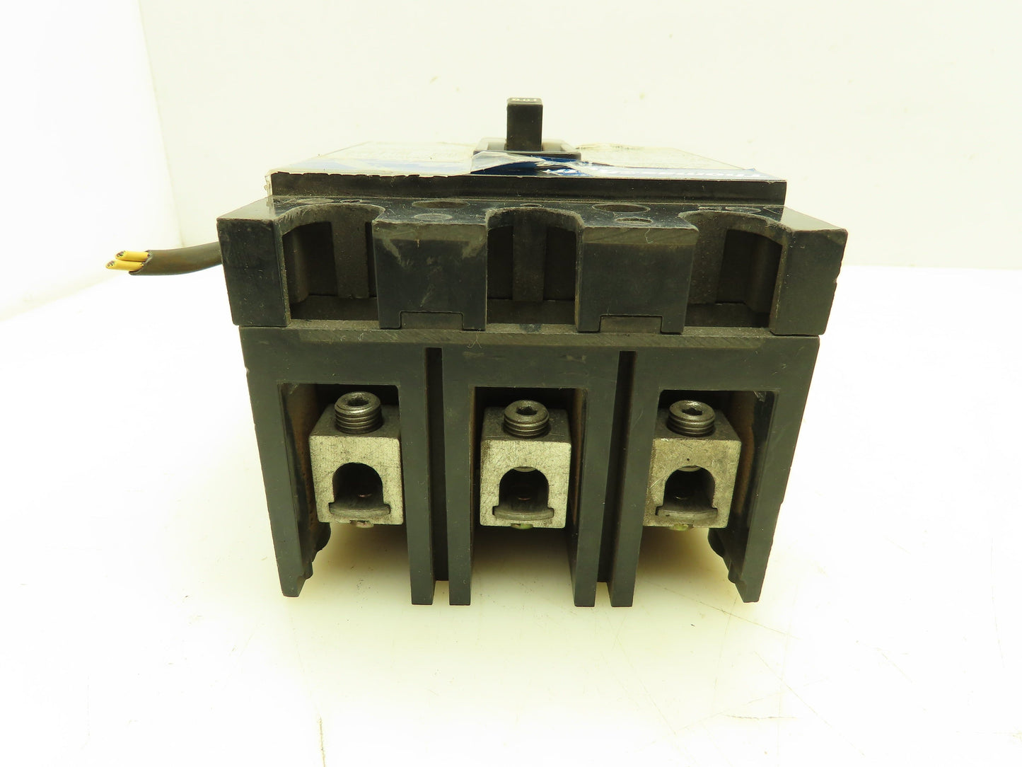 Thomas & Betts FS360100A Type FS 3-Pole Circuit Breaker 100A 3PH 600V Shunt Trip