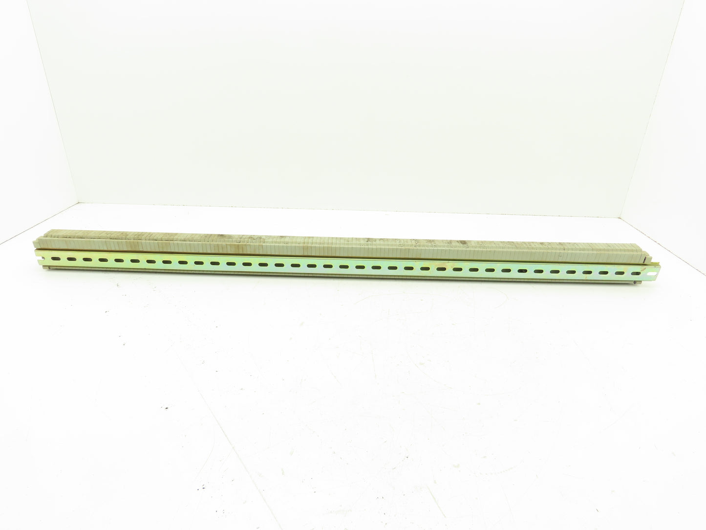 Phoenix Contact UK-FRONT4 Terminal Block 600V 10 AWG Lot of 146