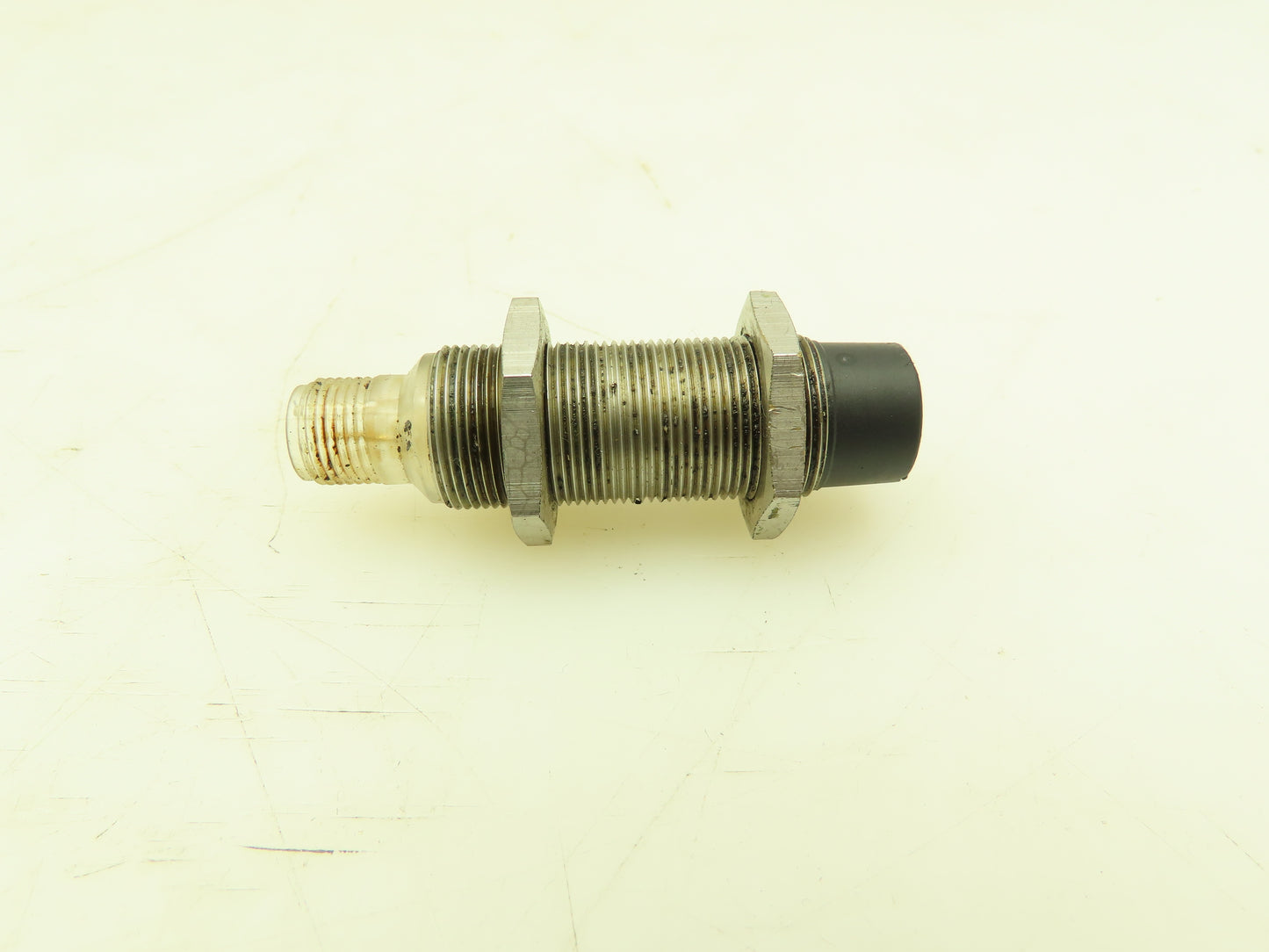 Balluff M18MG-PSC16F-S04K Proximity Switch Sensor M18 Lot of 4