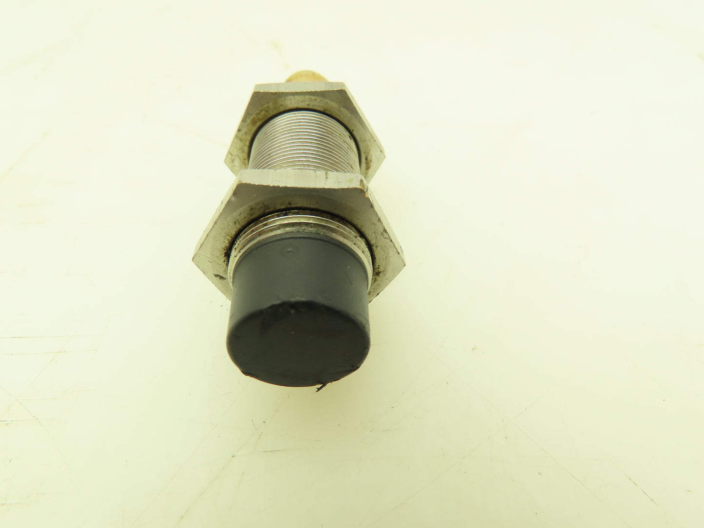 Balluff M18MG-PSC16F-S04K Proximity Switch Sensor M18 Lot of 4