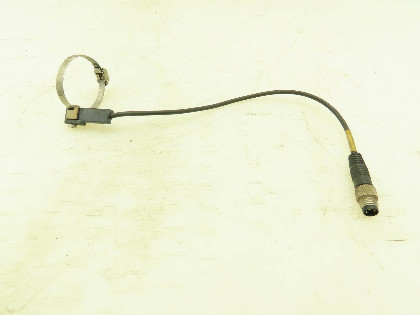 Balluff BMF005K Magnetic Field Sensor Cylinder Position Reed Proxy Lot of 4