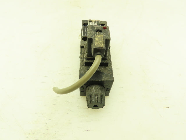 Parker D1VW20HJWF Hydraulic Directional Control Solenoid Valve 24VDC