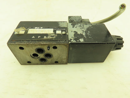 Parker D1VW20HJWF Hydraulic Directional Control Solenoid Valve 24VDC