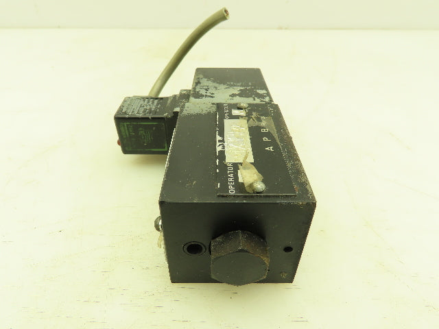 Parker D1VW20HJWF Hydraulic Directional Control Solenoid Valve 24VDC