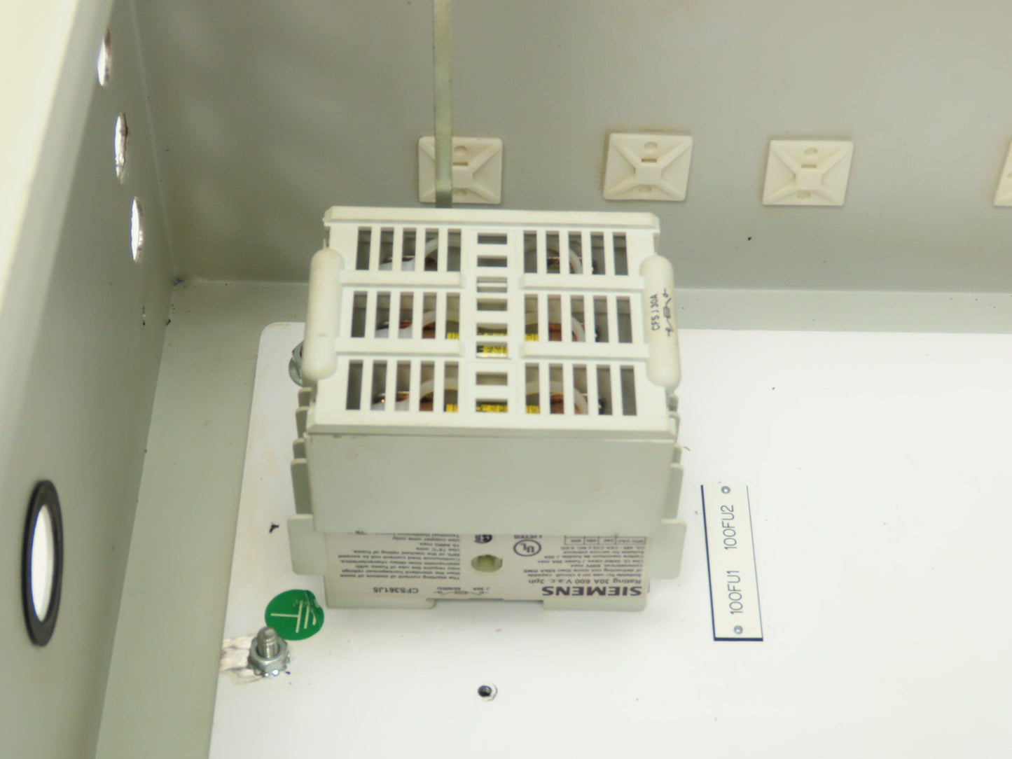 SCE 72-2349-10 Electrical Enclosure 20x16x10" Disconnect Hinged Door Backplate