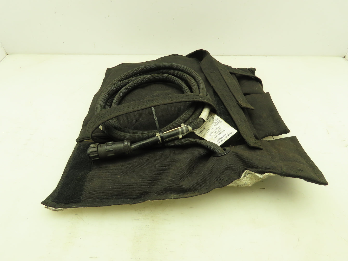 Neptech TCHB-300F Flexotherm Industrial Heated Vinyl Blanket 240V 16x16" 300F