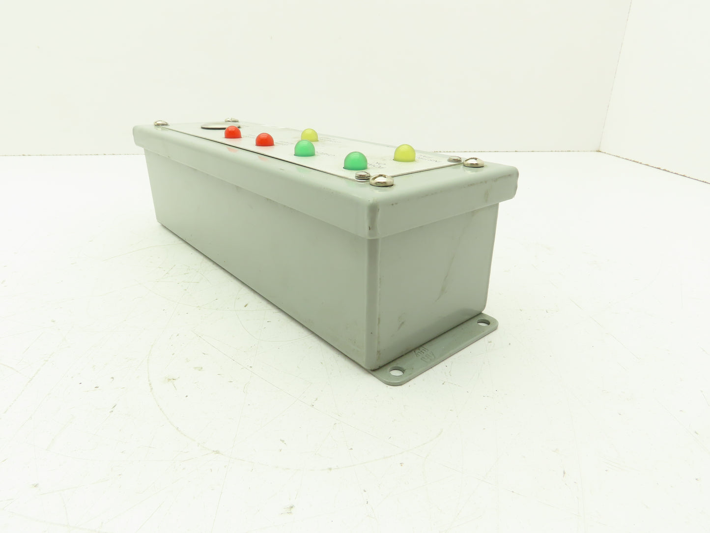 Hammond Manufacturing Push Button Electric Enclosure 10x3x3" LED Circuit Board