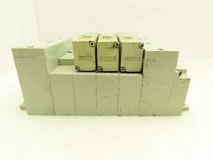 Numatics 2012 Series 123BB4Z2MN00061 Solenoid Valve Bank 4-Station Manifold 24V