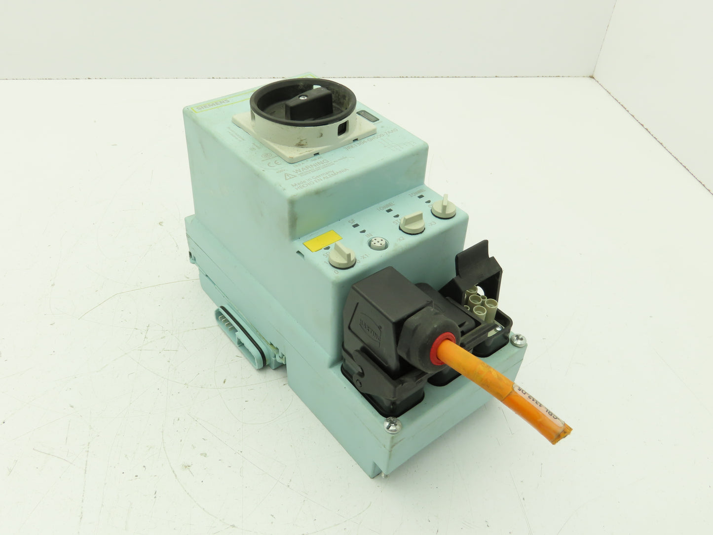 Siemens 3RK1304-0HS00-7AA0 F-RSM Disconnect Module 400V 16A 3Ph Broken Cover