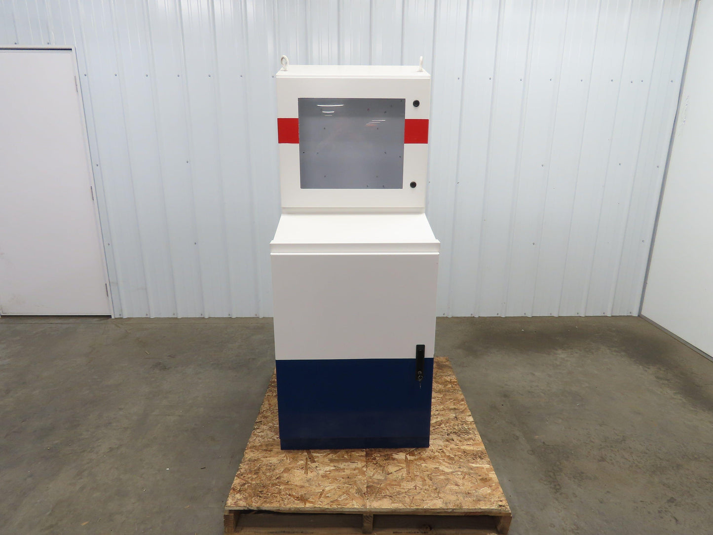 Saginaw SCE-66ST2626WS Slope Top Workstation Electrical Enclosure 66x26x26"