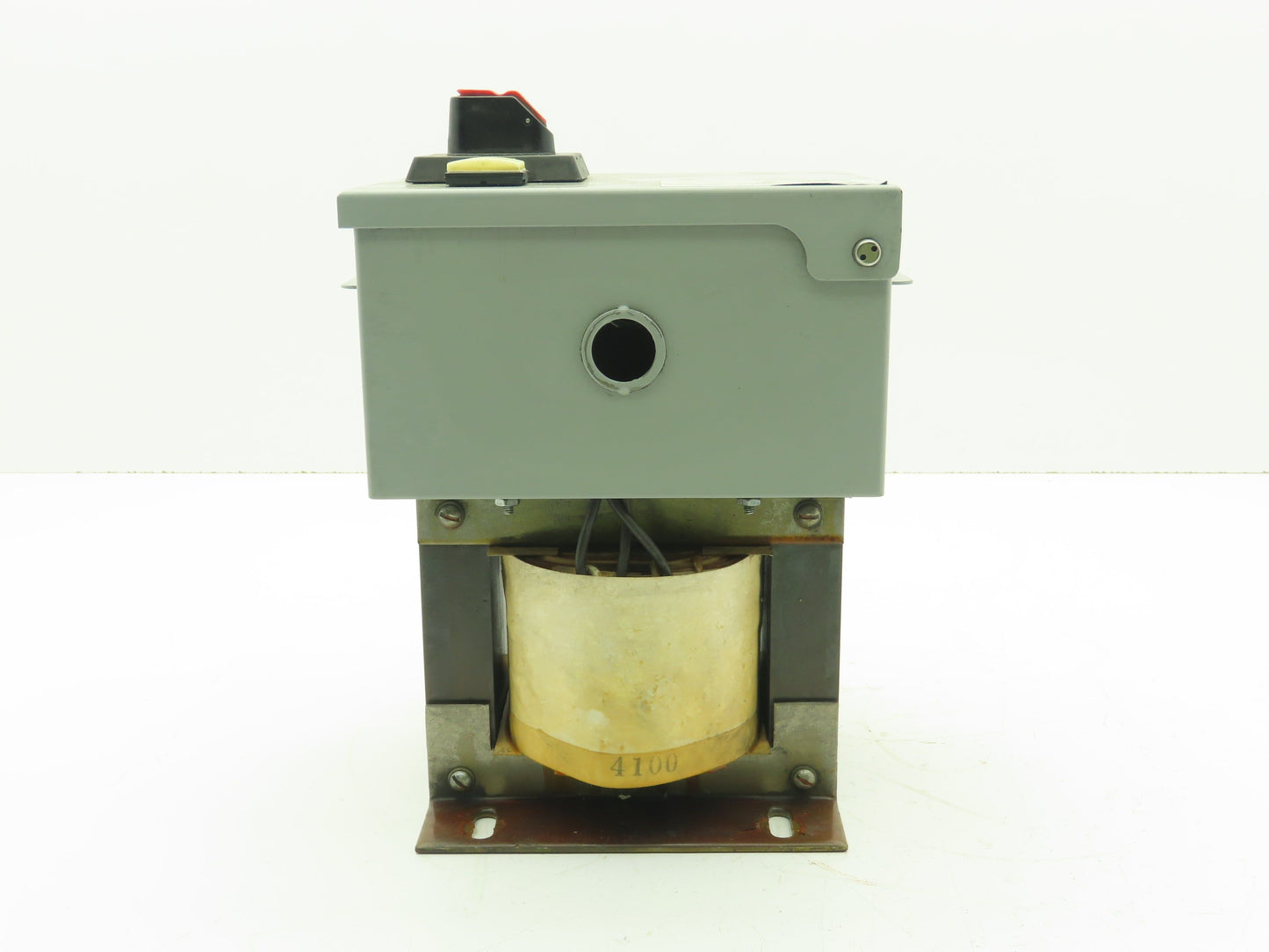 Daykin OMDGTB-03 Step-Down Transformer 1500VA 480V To 120V Disconnect