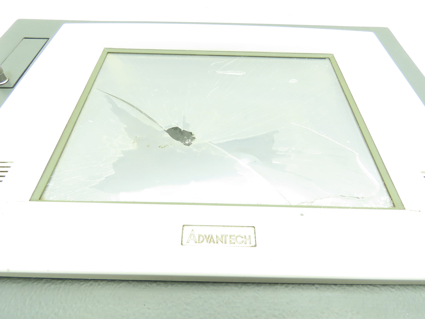 Advantech PPC-125T Touchscreen Panel PC 12" Intel Core 2 Duo Broken Screen