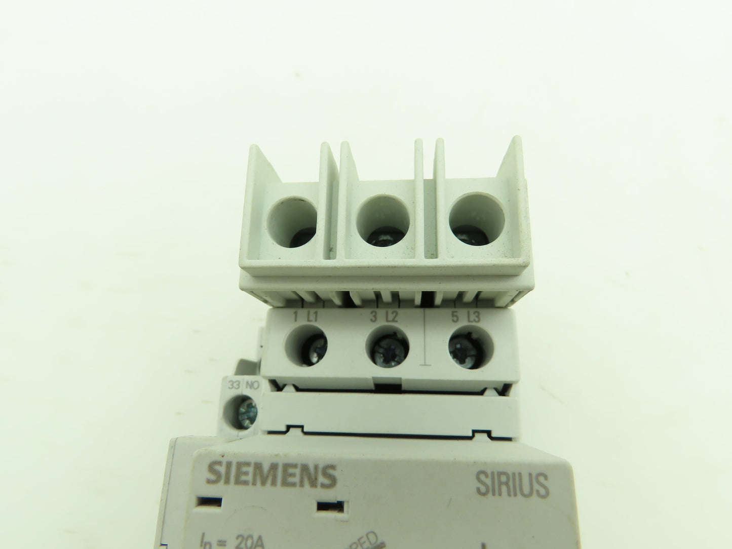 Siemens 3RV1821-4BD10 Circuit Breaker 3Ph 20A 480V Din Rail Mount